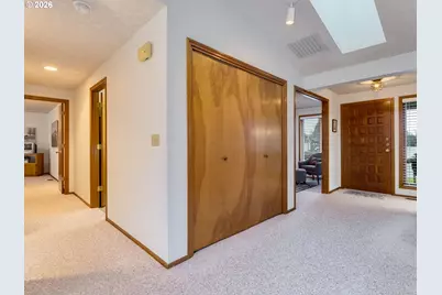 702 NE 134th St, Vancouver, WA 98685 - Photo 9