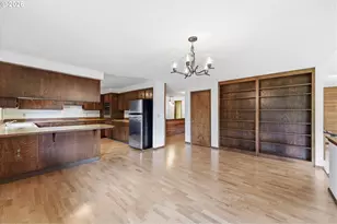 14325 NW Pheasant Hill Rd, McMinnville, OR 97128 - Photo 15