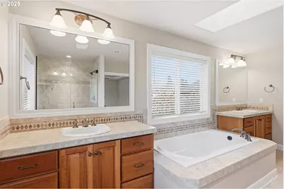 16955 SW Richen Park Cir, Sherwood, OR 97140 - Photo 11