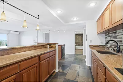 2221 SW 1st Ave #724, Portland, OR 97201 - Photo 19