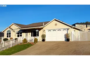 1570 West Basil Street, Roseburg, OR 97471 - Photo 1