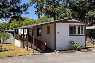 98041 Hall Way Rd, Brookings, OR 97415 - Photo 9