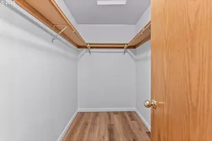 2245 NW Cabrillo Ct, Roseburg, OR 97471 - Photo 17