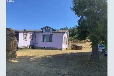 7555 Sawtell Rd, Sheridan, OR 97378 - Photo 3