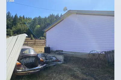 7555 Sawtell Rd, Sheridan, OR 97378 - Photo 7