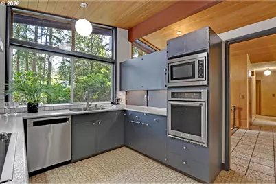 5575 NW 137th Ave, Portland, OR 97229 - Photo 13