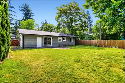 2237 SE 189th Ave, Portland, OR 97233 - Photo 33