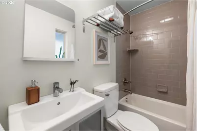 11 NE Alberta St, Portland, OR 97211 - Photo 7