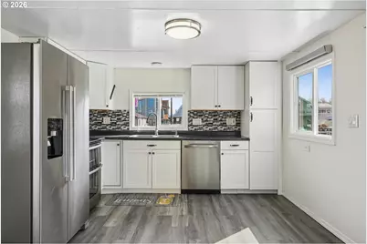 18989 NE Marine Dr #32, Portland, OR 97230 - Photo 17