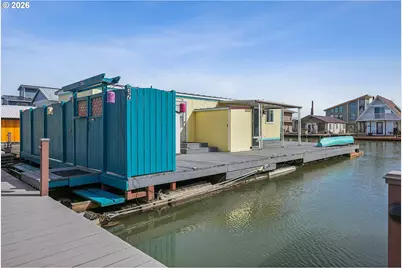 18989 NE Marine Dr #32, Portland, OR 97230 - Photo 9