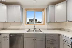 683 ST Charles Street, Eugene, OR 97402 - Photo 7