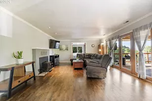 4024 Pacific Way, Longview, WA 98632 - Photo 9