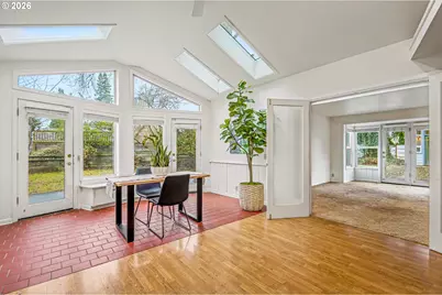 2453 Pioneer Pike, Eugene, OR 97401 - Photo 21