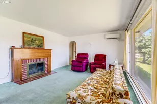 814 W 11th St, The Dalles, OR 97058 - Photo 15