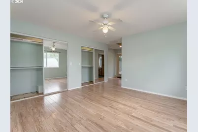 2024 NE Poynter St, Hillsboro, OR 97124 - Photo 23