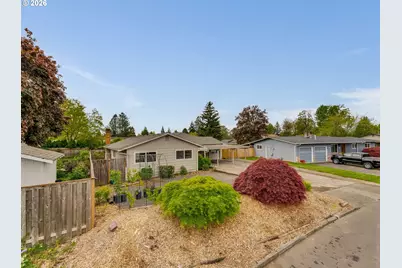 2024 NE Poynter St, Hillsboro, OR 97124 - Photo 3
