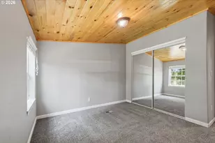 105 E 6th St, Lowell, OR 97452 - Photo 13