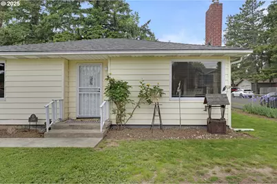 2309 SE 135th Ave, Portland, OR 97233 - Photo 5