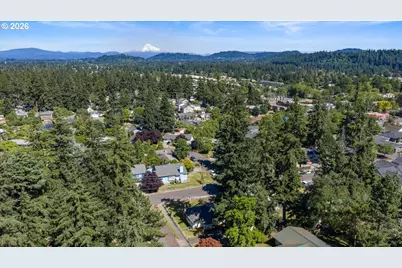 2309 SE 135th Ave, Portland, OR 97233 - Photo 39