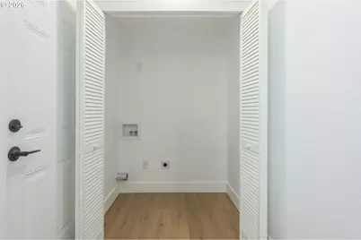 1860 W 12th Ave, Eugene, OR 97402 - Photo 15
