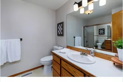 2234 SE 74th Ave, Hillsboro, OR 97123 - Photo 25
