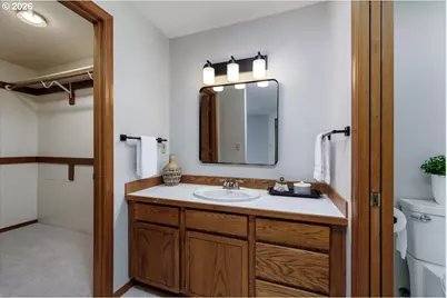 2234 SE 74th Ave, Hillsboro, OR 97123 - Photo 21