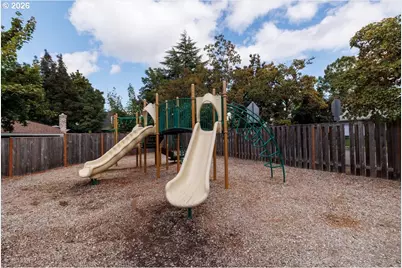 2234 SE 74th Ave, Hillsboro, OR 97123 - Photo 33