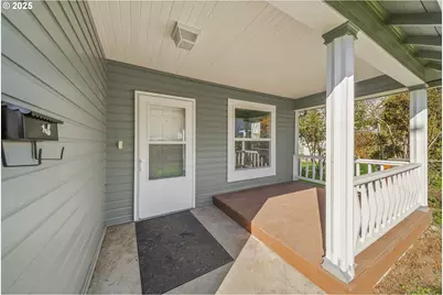 1530 SE Hamilton St, Roseburg, OR 97470 - Photo 5