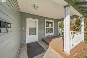 1530 SE Hamilton St, Roseburg, OR 97470 - Photo 5