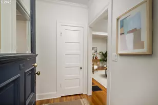 138 NE 18th Ave, Portland, OR 97232 - Photo 3