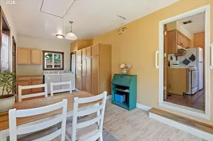 9715 N Syracuse St, Portland, OR 97203 - Photo 15