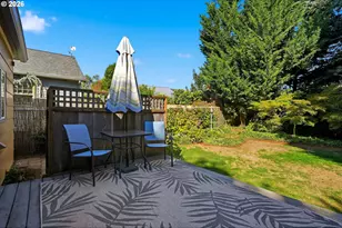 9715 N Syracuse St, Portland, OR 97203 - Photo 29