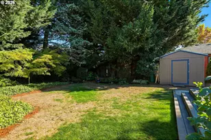 9715 N Syracuse St, Portland, OR 97203 - Photo 25