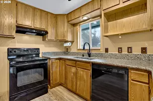 8490 SE Down Way, Milwaukie, OR 97267 - Photo 9