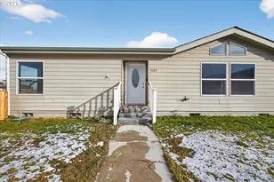 1680 Plum St, Baker City, OR 97814 - Photo 25