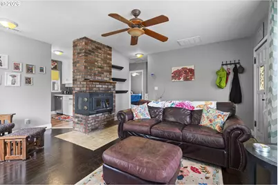 2904 E 24th St, Vancouver, WA 98661 - Photo 9