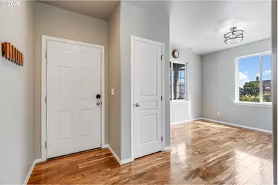 2538 Denton St, The Dalles, OR 97058 - Photo 3
