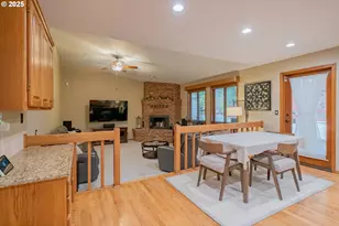 391 McNary Heights Dr N, Keizer, OR 97303 - Photo 23