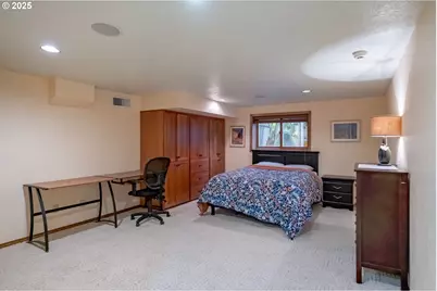 391 McNary Heights Dr N, Keizer, OR 97303 - Photo 41