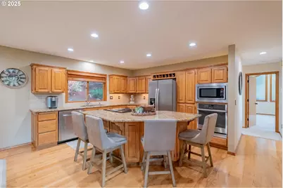 391 McNary Heights Dr N, Keizer, OR 97303 - Photo 19