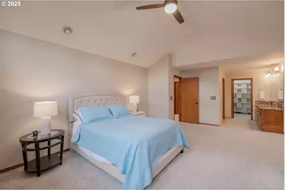 391 McNary Heights Dr N, Keizer, OR 97303 - Photo 27