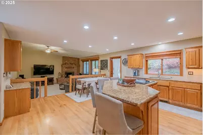 391 McNary Heights Dr N, Keizer, OR 97303 - Photo 17