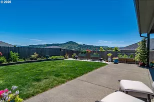 836 Durham Ave, Sutherlin, OR 97479 - Photo 37