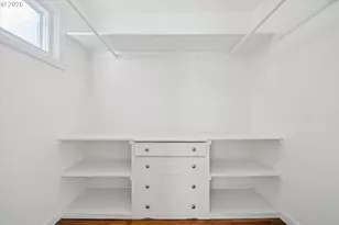 3410 SW Underwood Dr, Portland, OR 97225 - Photo 21