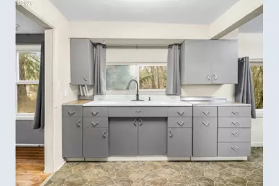 6511 SE Borwick St, Hillsboro, OR 97123 - Photo 11