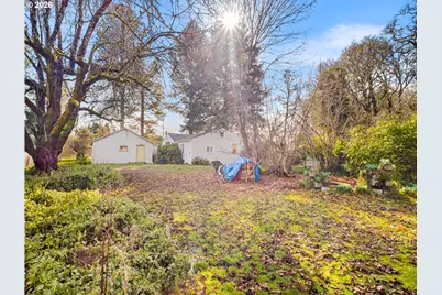 6511 SE Borwick St, Hillsboro, OR 97123 - Photo 31