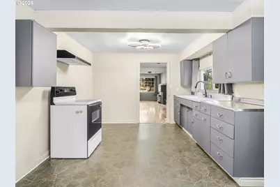 6511 SE Borwick St, Hillsboro, OR 97123 - Photo 13