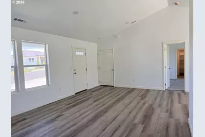 110 Truman Ave, Umatilla, OR 97882 - Photo 7