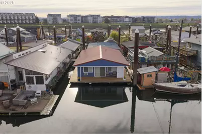 11630 N Island Cove Ln, Portland, OR 97217 - Photo 35