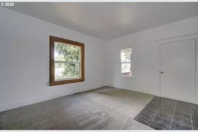 1031 C St, Washougal, WA 98671 - Photo 7